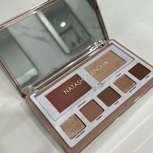 Natasha Denona Glam face palette light
